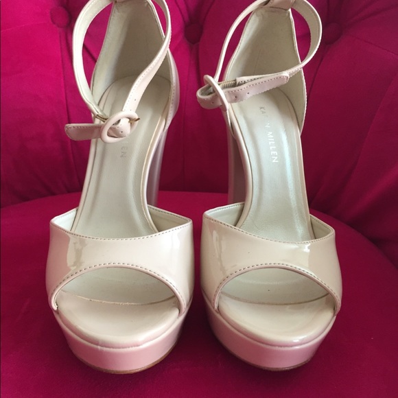 Karen Millen beige patent leather platform pumps - Picture 2 of 6